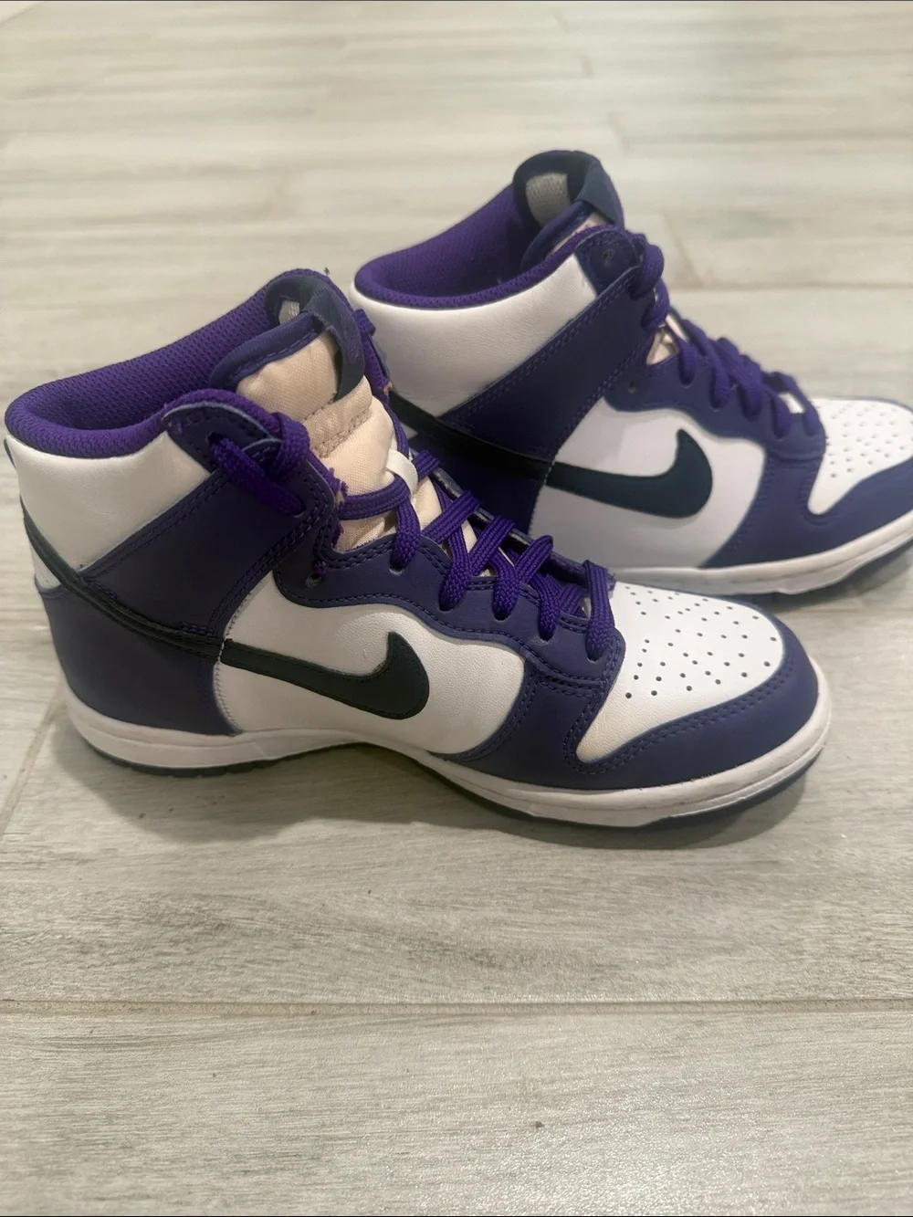 Nike Dunk High GS Electro Purple
